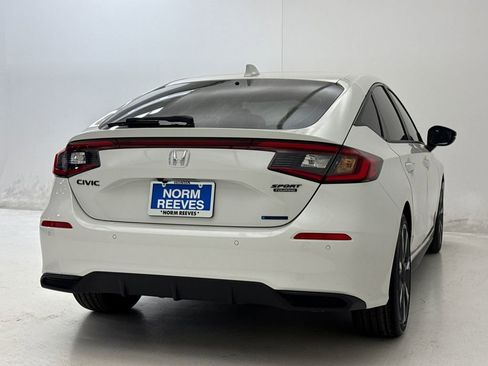 New 2026 Honda Civic Sport Touring image 9