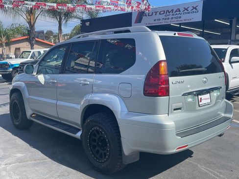 Used 2003 Lexus GX 470 image 4