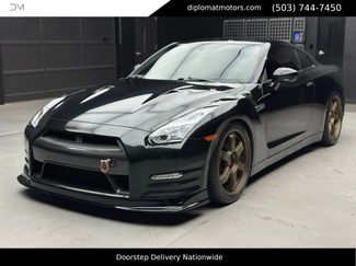 Used 2013 Nissan GT-R Black Edition video 1