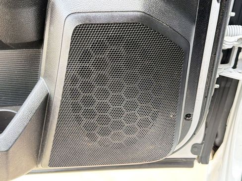 Used 2019 RAM 1500 Classic SLT RWD image 21