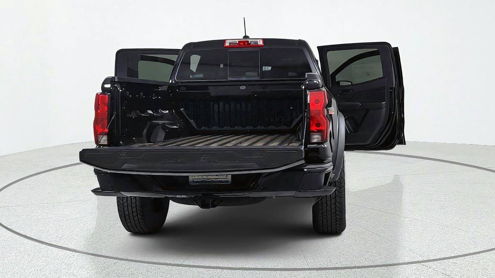 New 2026 Chevrolet Colorado Trail Boss AWD/4WD image 13