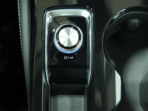 New 2025 Buick Envision Sport Touring image 41