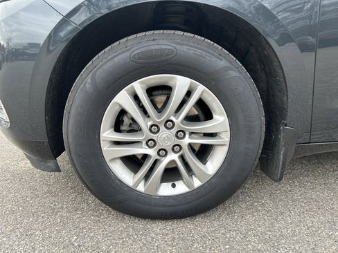 Used 2021 Buick Enclave Essence w/ Sound and Sites Package image 12