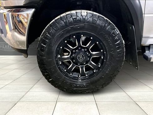 Used 2014 RAM 2500 Tradesman w/ Chrome Appearance Group image 10