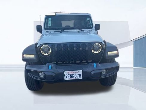 Used 2023 Jeep Wrangler Unlimited w/ Sun & Screen Package image 8