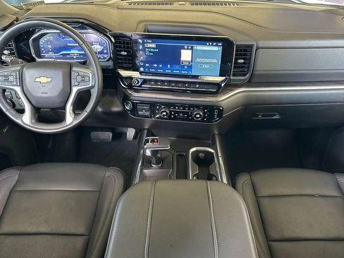 Used 2023 Chevrolet Silverado 1500 LTZ AWD/4WD image 13