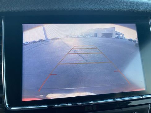 Used 2021 Buick Encore Preferred image 25