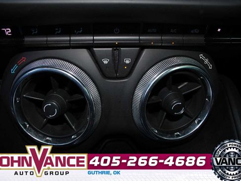 Used 2019 Chevrolet Camaro LT image 28