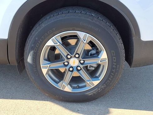 Used 2025 Chevrolet Blazer LT AWD/4WD image 20