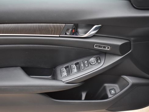 Used 2020 Honda Accord EX-L image 21