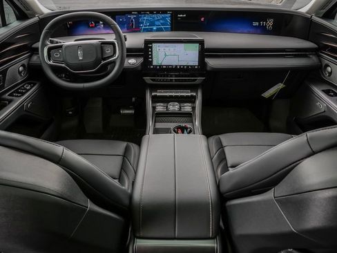 New 2026 Lincoln Nautilus Premier w/ Equipment Group 102A image 27