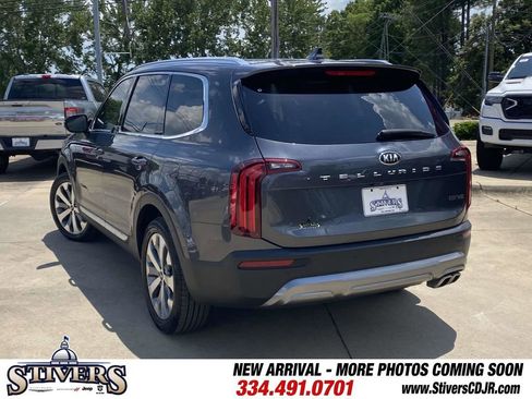 Used 2021 Kia Telluride EX w/ EX Premium Package FWD image 40