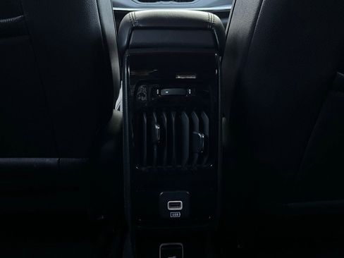 Used 2025 Jeep Compass Trailhawk image 11