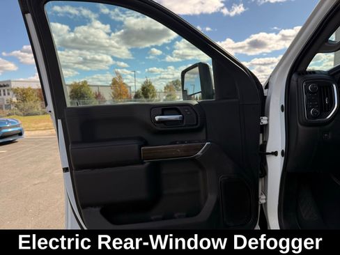 Used 2023 Chevrolet Silverado 2500 LT w/ Convenience Package image 11