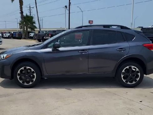 Used 2022 Subaru Crosstrek 2.0i Premium w/ Moonroof Package AWD/4WD image 5