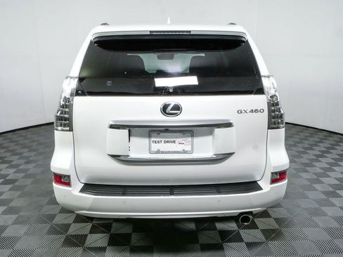 Used 2022 Lexus GX 460 Premium w/ Premium Package AWD/4WD image 28