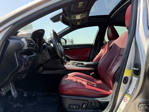 Used 2018 Lexus IS 300 F Sport RWD image 10