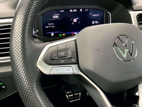 Used 2023 Volkswagen Atlas Cross Sport SEL Premium R-Line image 18