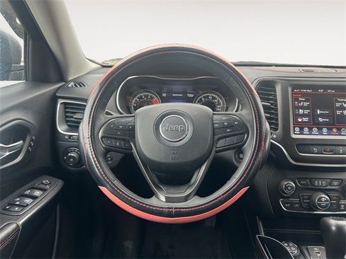 Used 2021 Jeep Cherokee Trailhawk w/ Premium Leather Package image 12