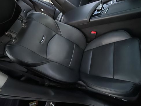 Used 2019 Cadillac CTS Luxury image 17