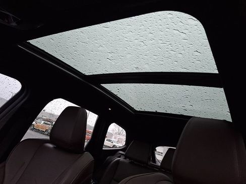 Used 2024 BMW X1 xDrive28i w/ Premium Package image 16