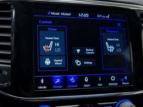 Used 2022 Jeep Grand Cherokee Laredo X AWD/4WD image 32