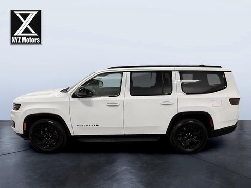 Used 2024 Jeep Wagoneer Series II AWD/4WD image 3