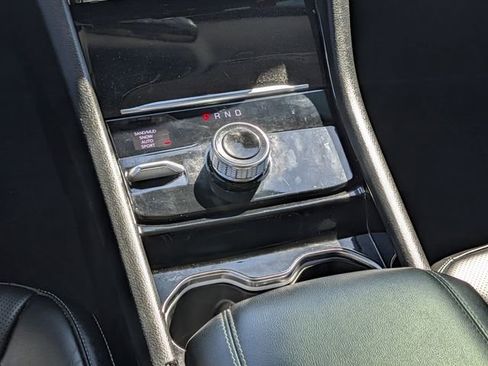 Used 2023 Jeep Grand Cherokee L Limited w/ Luxury Tech Group II image 15