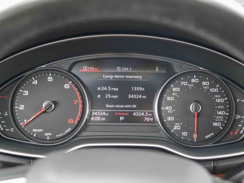 Used 2021 Audi Q5 2.0T Premium w/ Convenience Package AWD/4WD image 29