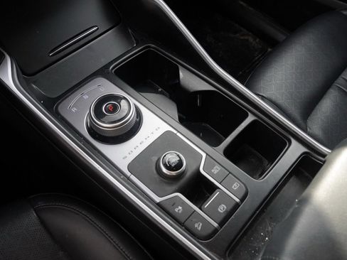 Used 2022 Kia Sorento S image 16