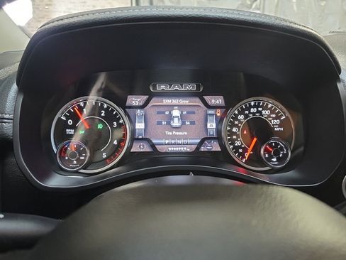 Used 2024 RAM 2500 Laramie image 19