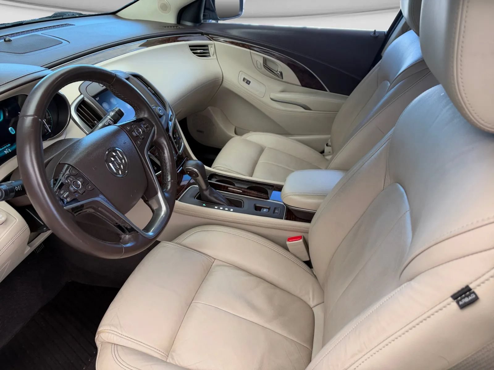 Used 2015 Buick LaCrosse Leather w/ Experience Buick Package FWD image 12