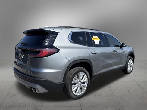 Used 2024 GMC Acadia Elevation w/ Luxury Package FWD image 4