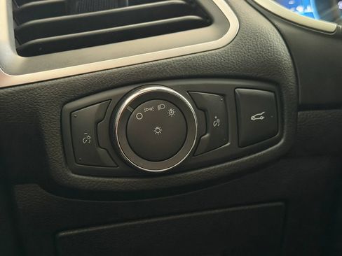 Used 2015 Ford Edge SEL w/ Equipment Group 201A FWD image 38