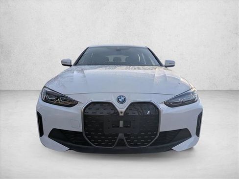 Used 2023 BMW i4 eDrive35 w/ Premium Package image 2