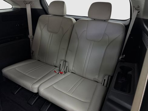 Used 2021 Kia Sorento S w/ Panoramic Sunroof Package FWD image 39