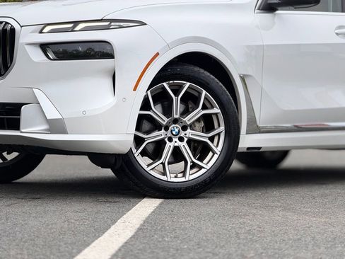 Certified 2024 BMW X7 xDrive40i AWD/4WD image 2