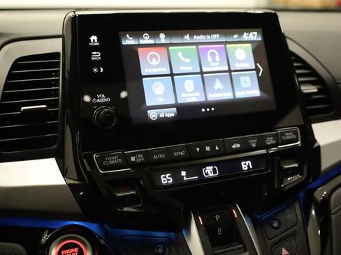 Used 2023 Honda Odyssey Touring image 21