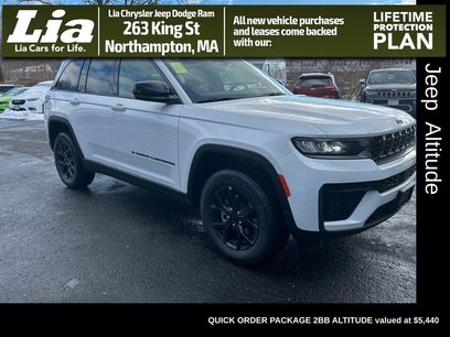 New 2026 Jeep Grand Cherokee Altitude