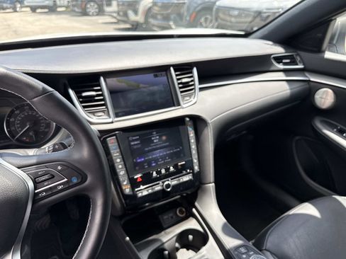 Used 2024 INFINITI QX55 Essential AWD/4WD image 26
