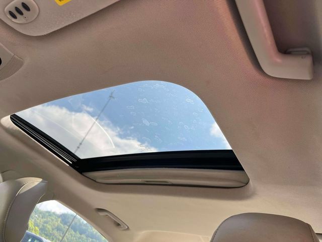 Used 2015 Ford Fusion Titanium FWD image 35