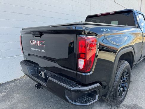 Used 2024 GMC Sierra 1500 Pro w/ Graphite Edition image 9