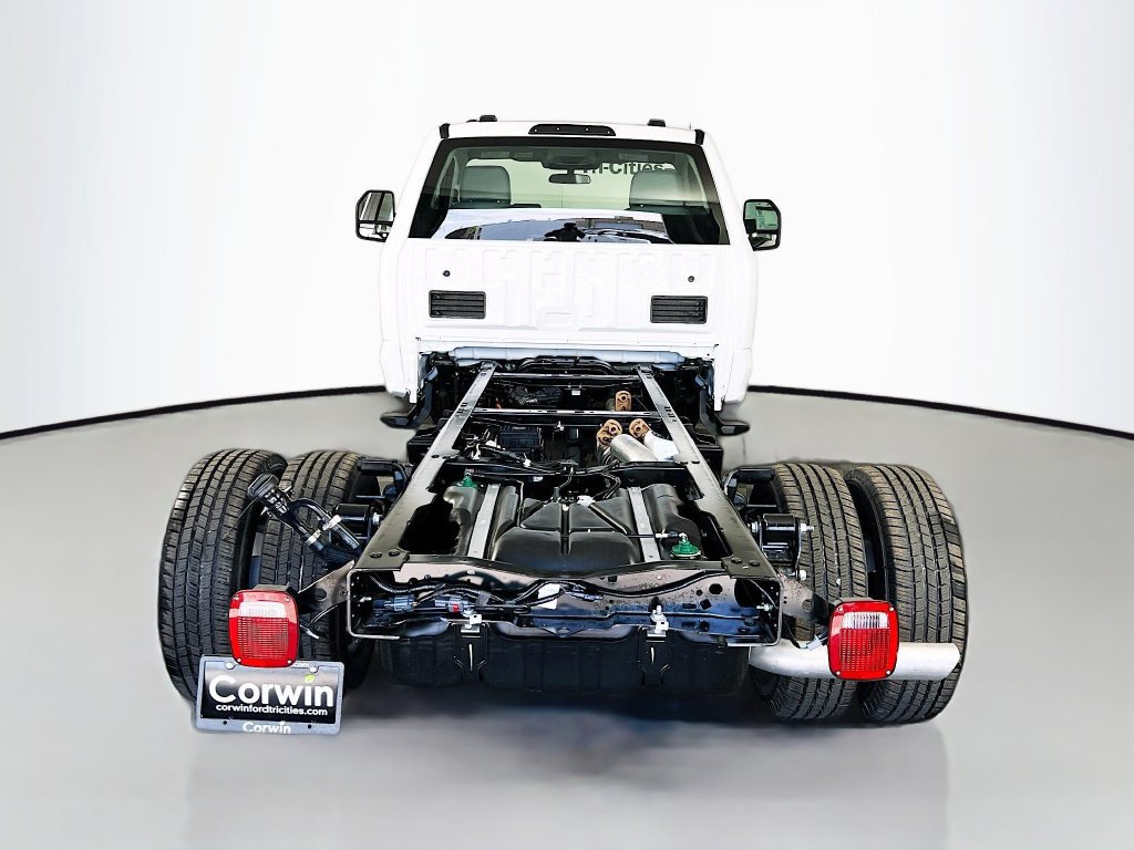 New 2025 Ford F350 XL w/ XL Chrome Package AWD/4WD image 13