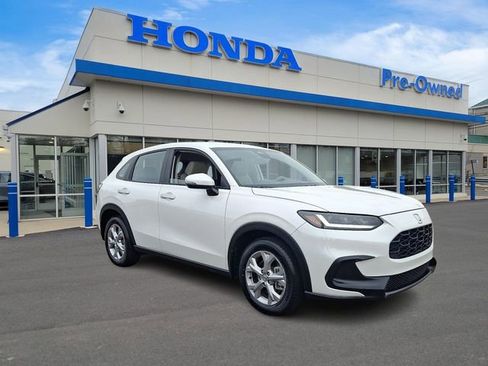 Used 2025 Honda HR-V LX image 3