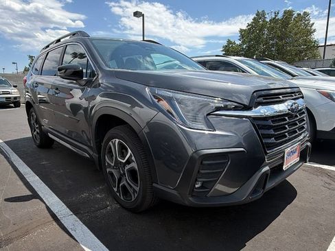 Used 2026 Subaru Ascent Limited AWD/4WD image 1