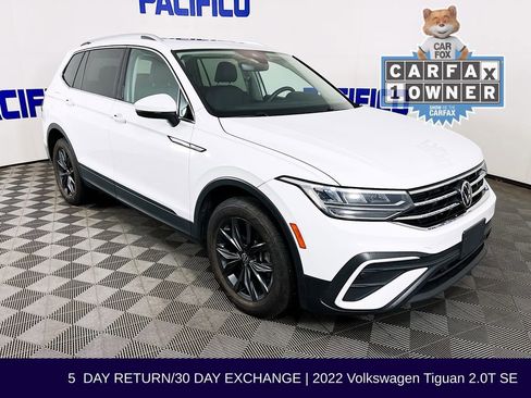 Used 2022 Volkswagen Tiguan SE AWD/4WD image 1