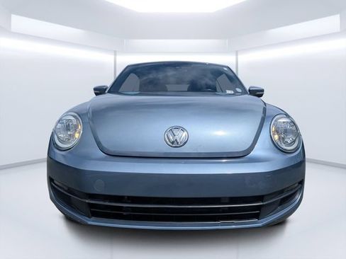 Used 2016 Volkswagen Beetle 1.8T Denim FWD image 8