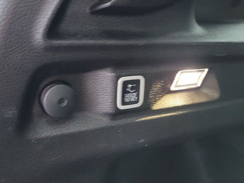 Used 2023 Jeep Grand Cherokee L Limited w/ Trailer Tow Group (B) image 16