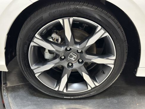 Used 2025 Honda Civic Sport Touring image 18
