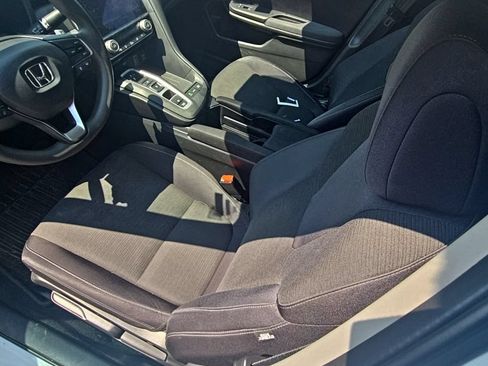 Used 2022 Honda Insight EX image 12